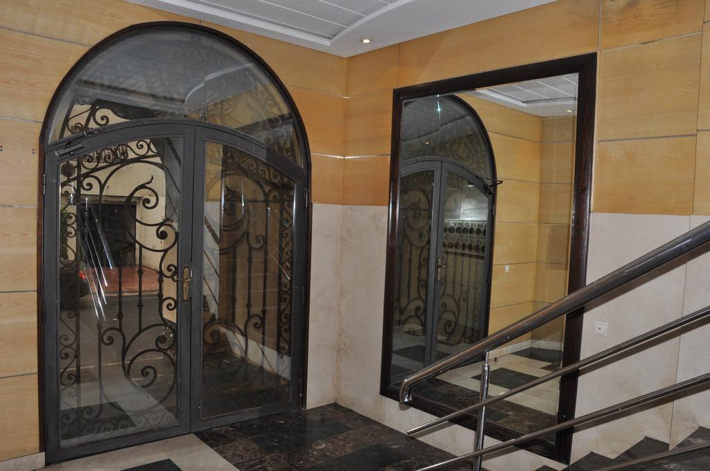 Val Fleuri Apartment With Balcony, الدار البيضاء المظهر الخارجي الصورة