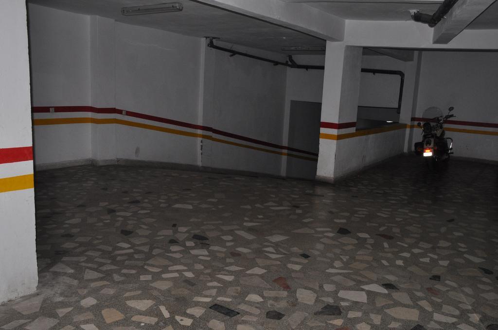 Val Fleuri Apartment With Balcony, الدار البيضاء المظهر الخارجي الصورة