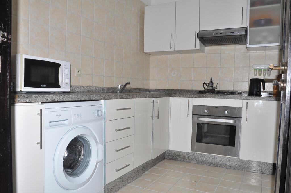 Val Fleuri Apartment With Balcony, الدار البيضاء المظهر الخارجي الصورة